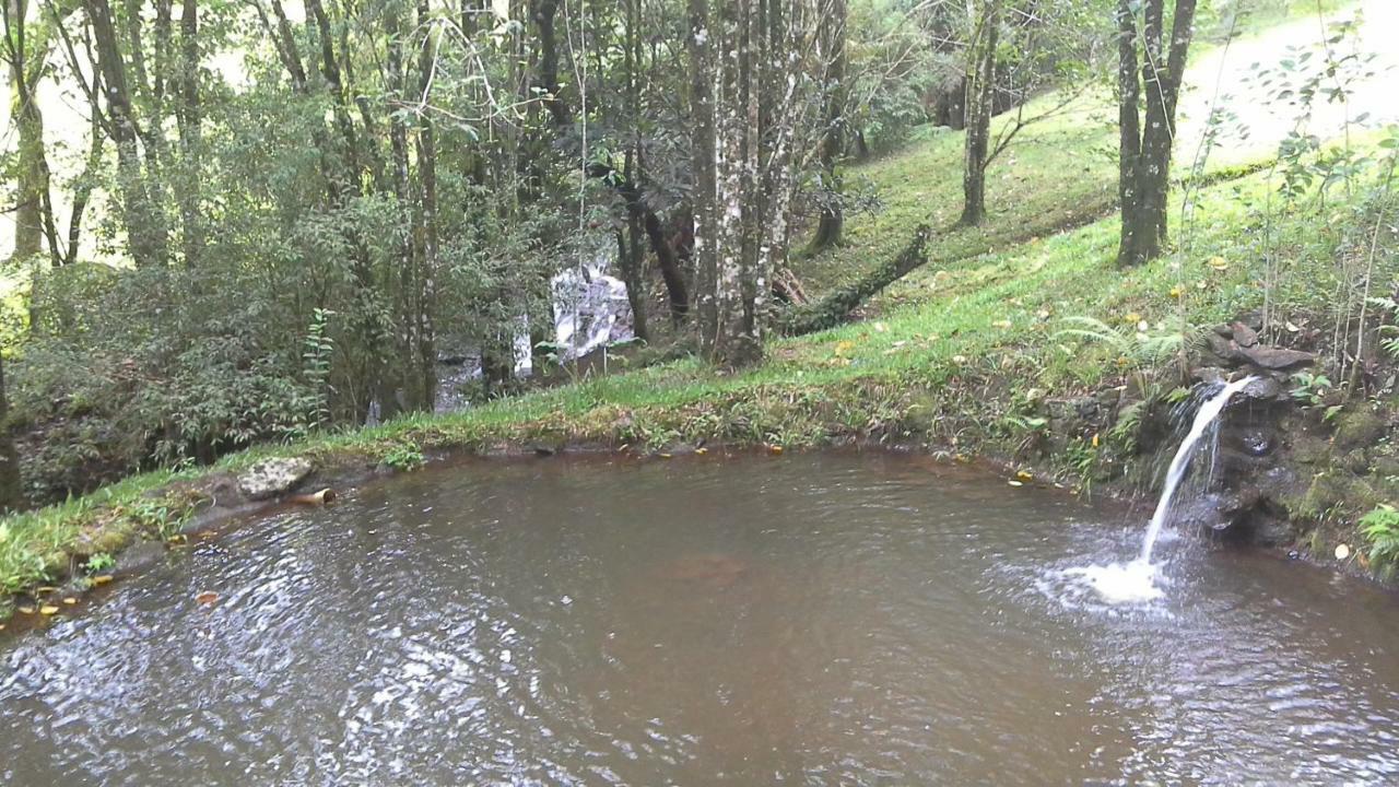 Pousada Recanto Da Vitoria Gonçalves Exteriör bild